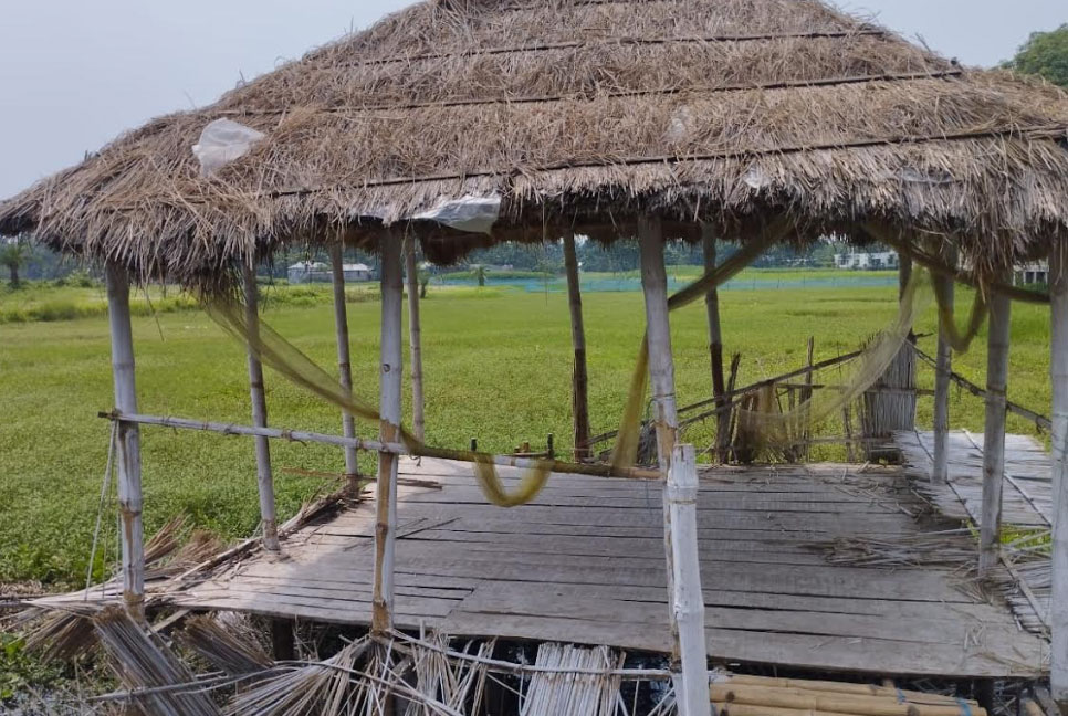 পাবিপ্রবি ছাত্রলীগ নেতার বিরুদ্ধে দোকান ভাংচুরের অভিযোগ