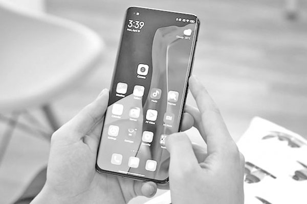 যেভাবে ডিলিট করবেন স্মার্টফোনের ক্যাশ ফাইল
