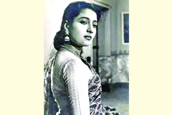 সুচিত্রা সেনের অন্তর্ধানের সেই গল্প...