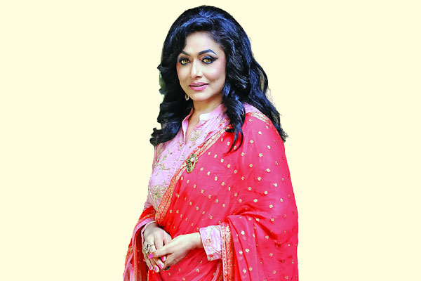 মনের ভিতরে ভয় কাজ করছে