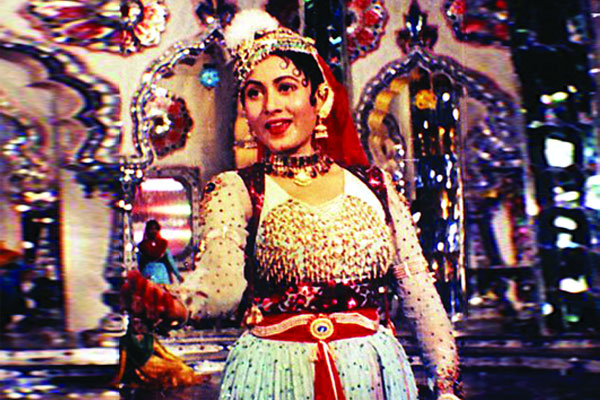 বলিউডের অপরূপা মধুবালা