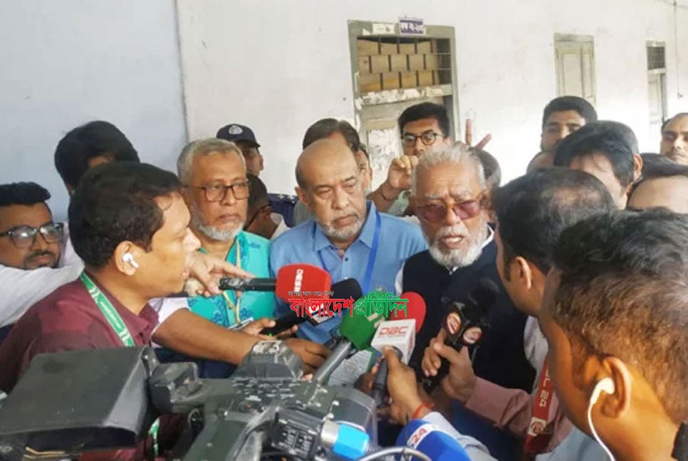 শান্তিপূর্ণ ভোটগ্রহণ চলছে, জনগণের রায় মেনে নেব: নৌকার প্রার্থী খালেক