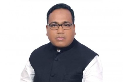 বেনাপোল পৌরসভায় নৌকার মাঝি নাসির