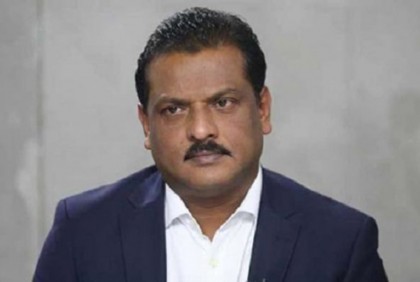 ‘ক্যান্সারের আধুনিক চিকিৎসা এখন বাংলাদেশেই সম্ভব’

