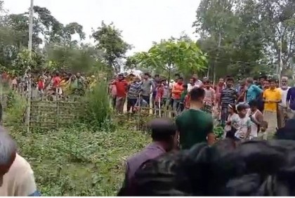 ১ লাখ ২০ হাজার টাকার দাবিতে কবর খুঁড়ে লাশ তোলার চেষ্টা 