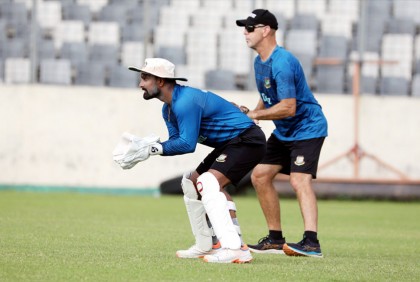 আফগানদের সঙ্গে হারলে ‘সম্মান চলে যাবে না’ : লিটন