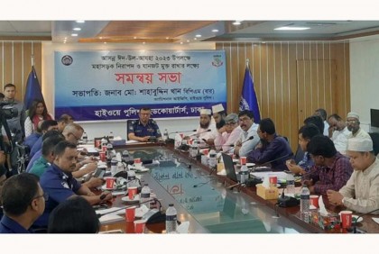 হাইওয়েতে থামানো যাবে না পশুবাহী গাড়ি

