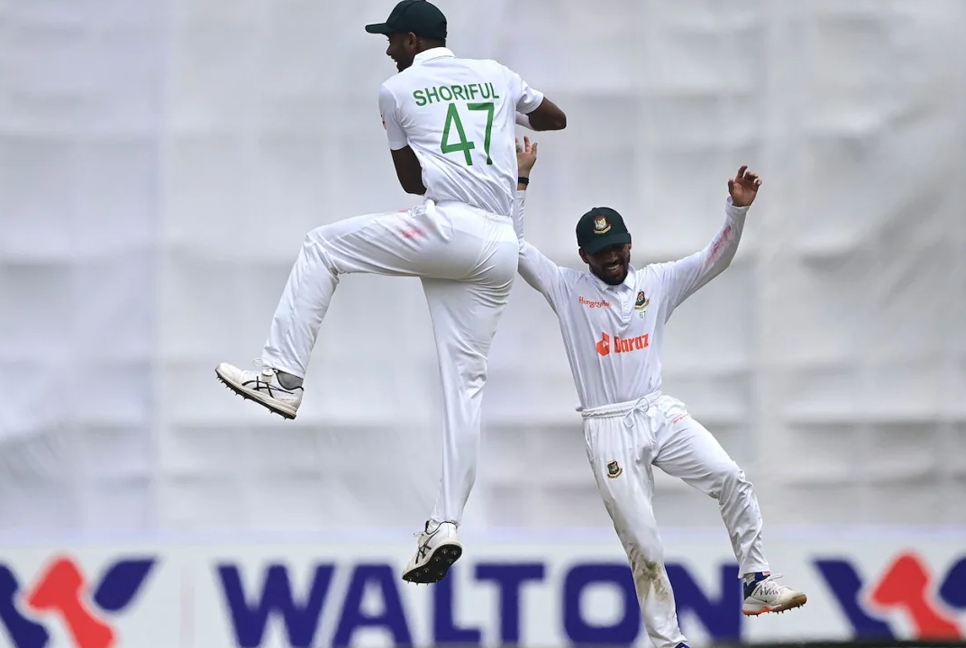 ১৪৬ রানেই শেষ আফগানদের প্রথম ইনিংস