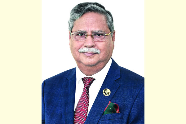 বঙ্গভবন তোশাখানা জাদুঘর পরিদর্শন করলেন রাষ্ট্রপতি