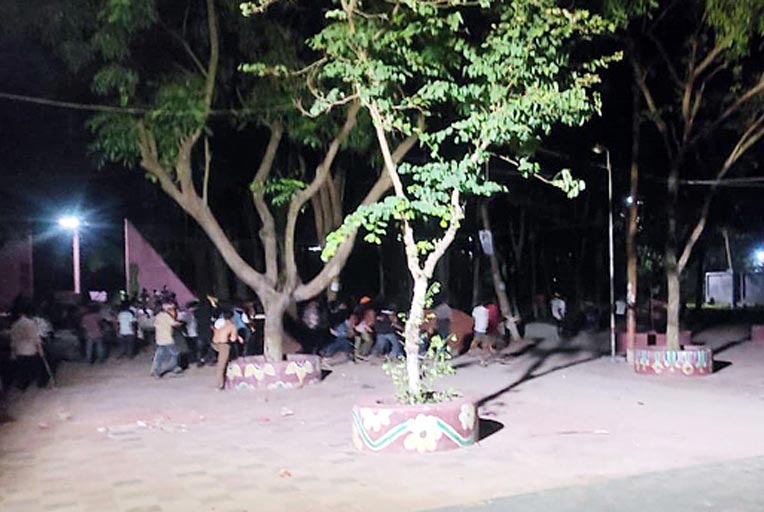 হাবিপ্রবিতে দফায় দফায় সংঘর্ষে উত্তপ্ত ক্যাম্পাস
