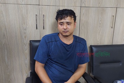 জাবি ভর্তি পরীক্ষায় প্রক্সি দিতে এসে আটক রাবির সাবেক শিক্ষার্থী