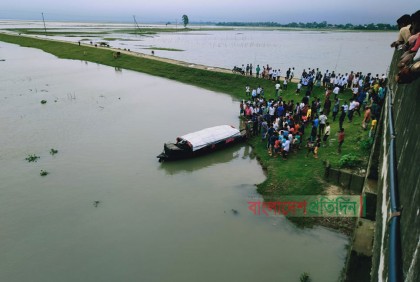 শাল্লায় স্রোতে ভেসে যাওয়া মায়ের লাশ উদ্ধার, নিখোঁজ দুই সন্তান