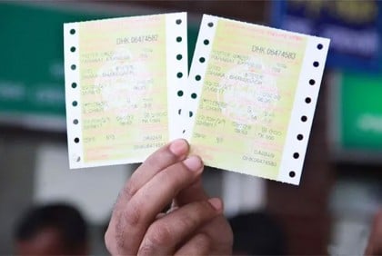 ট্রেনের ফিরতি টিকিট মিলবে বুধবার