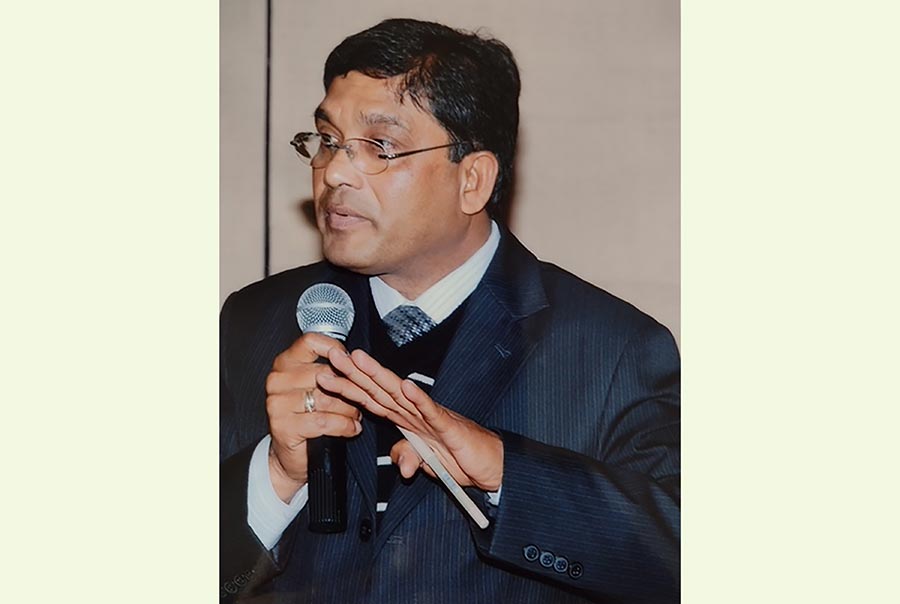 ড. আশুতোষ সরকারের ‘বঙ্গবন্ধু গবেষণা চেয়ার’ পদে যোগদান