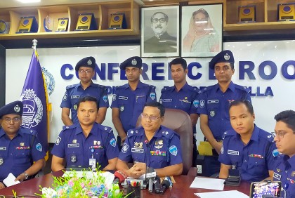 চুরি করতে গিয়ে ধরা এক গ্রামের সাত নারী