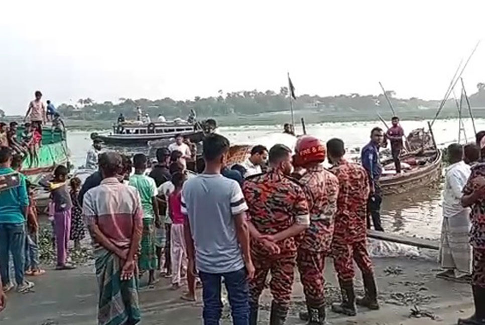 ব্রাহ্মণবাড়িয়ায় ব্রিজ থেকে তিতাস নদীতে ঝাঁপ দিয়ে যুবক নিহত