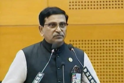 ‘কোনো বিদেশি ষড়যন্ত্রকারী শেখ হাসিনাকে ক্ষমতাচ্যুত করতে পারবে না’ 

