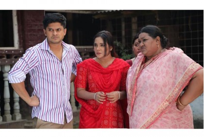 ট্রেনে ঘুমিয়ে পড়ার গল্প ‘হায়রে প্রেম’