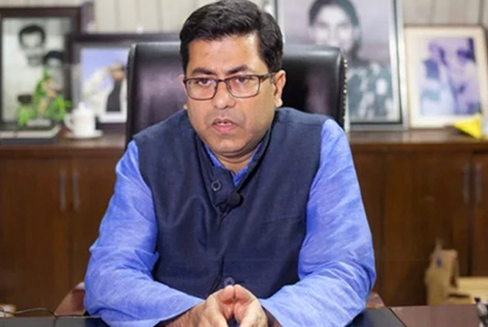 কোরবানির পশুর বর্জ্য অপসারণে কাউন্সিলরদের নির্দেশ মেয়র তাপসের