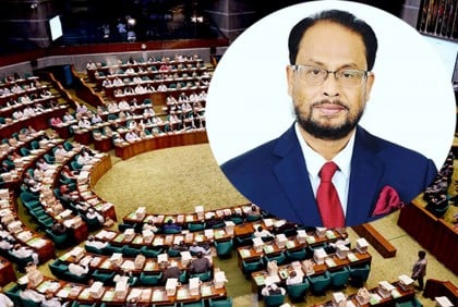 ‘কিছু ভুল সিদ্ধান্তে সার্বিক সামষ্টিক অর্থনীতি দুর্বল হয়ে পড়েছে’ 

