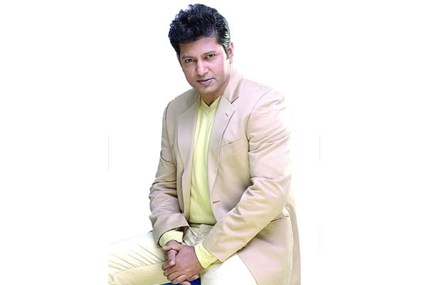 হুমায়ূন স্যারের কাছে সবসময় ক্ষমা চাই