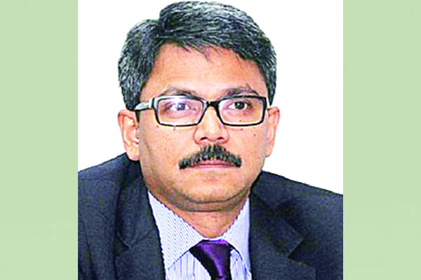 মডেল নির্বাচন ছিল না ১৪-১৮ সালে