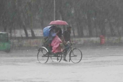 দেশের ১৩ অঞ্চলে ঝোড়ো হাওয়াসহ বৃষ্টির পূর্বাভাস