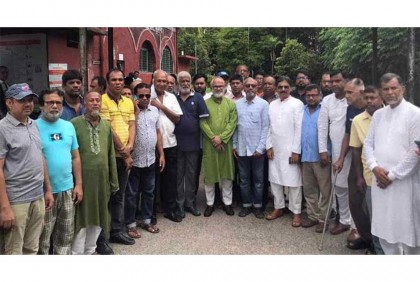 খুলনায় নাশকতার দুই মামলায় 
মঞ্জুসহ ৬৪ জনের খালাস