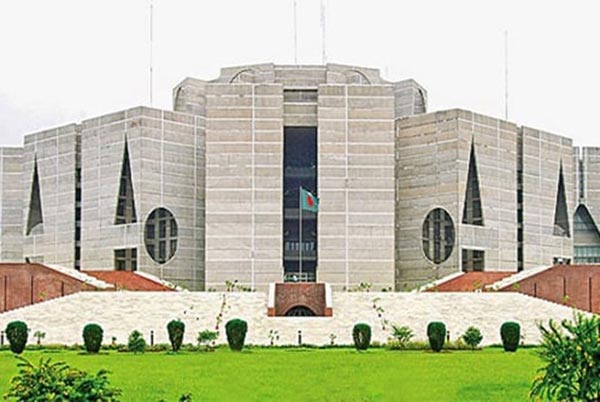 পণ্যের সিন্ডিকেট নিয়ে উত্তাপ সংসদে