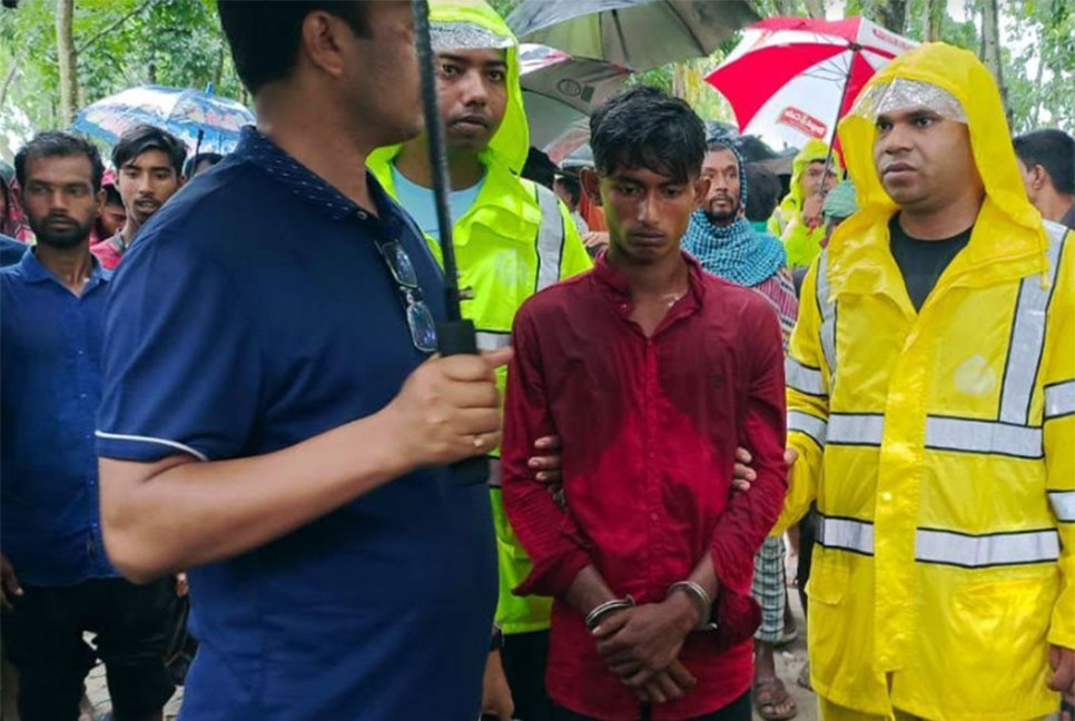 চালককে হত্যা করে ভ্যান ছিনতাই, আটক ১