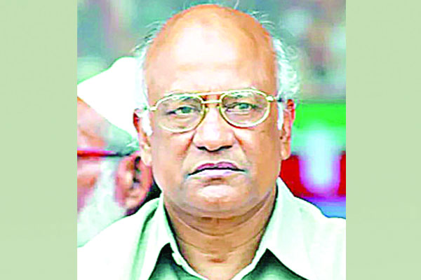 উন্নত চিকিৎসায় সিঙ্গাপুরে ড. মোশাররফ