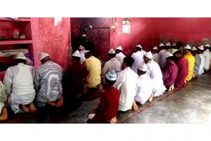 বরগুনায় সৌদির সাথে মিল রেখে ১৭ গ্রামে ঈদুল আজহা উদযাপন