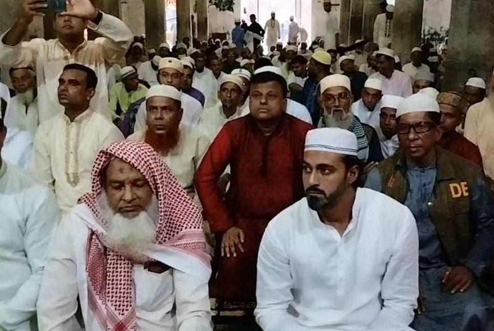 ষাটগম্বুজ মসজিদে ঈদের তিনটি জামায়াত অনুষ্ঠিত