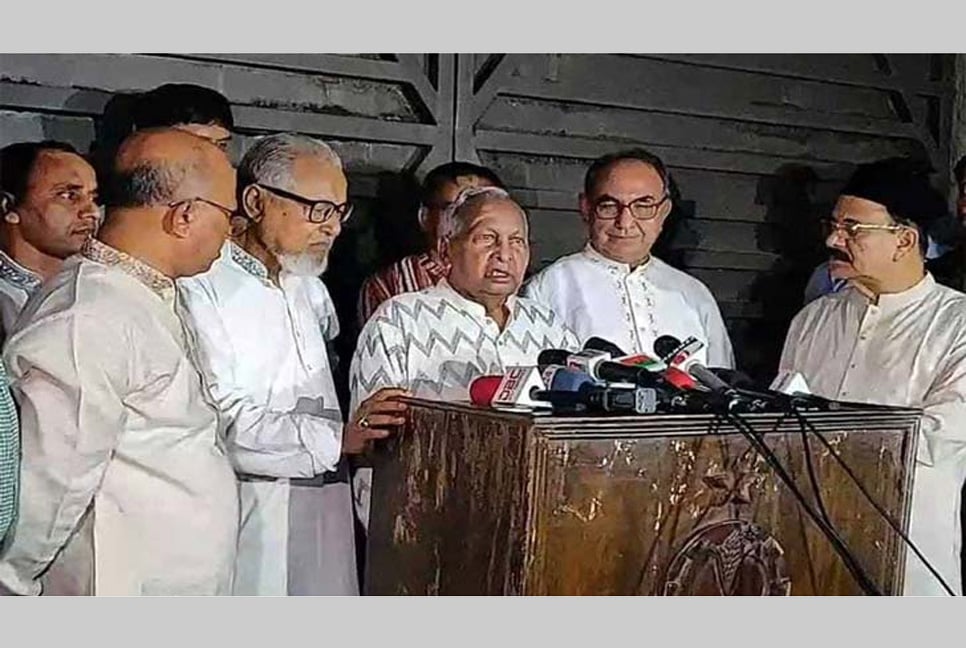 খালেদা জিয়ার সঙ্গে সাক্ষাৎ শেষে যা জানাল বিএনপি

