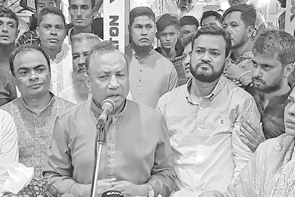 ১২ পথসভা করলেন স্থানীয় সরকারমন্ত্রী