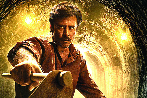 চলচ্চিত্রে ভিন্নধারার গল্পে বাজিমাত