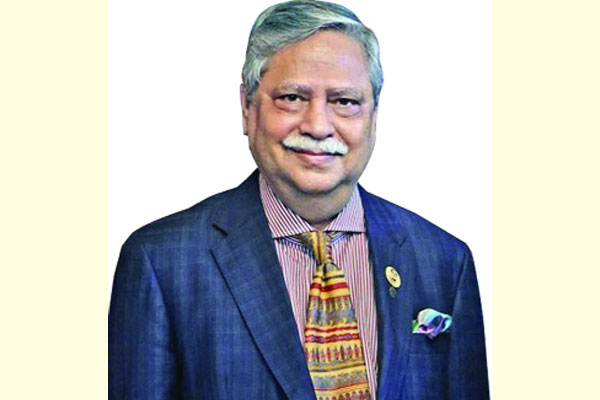 হজ পালন শেষে ফিরেছেন রাষ্ট্রপতি