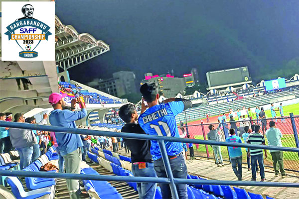 সবার গায়ে ছেত্রীর জার্সি