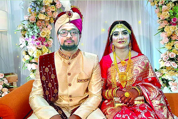 বিয়ের পিঁড়িতে রোমান-দিয়া