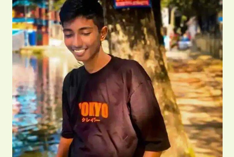 সীতাকুণ্ড সৈকতে তলিয়ে যাওয়ার ১৭ ঘণ্টা পর কুমিল্লার মেহেদীর মরদেহ উদ্ধার 