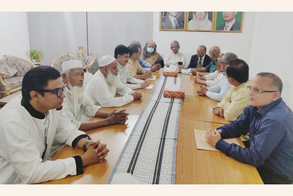 বৈঠকে বিএনপির লিয়াজোঁ কমিটি ও ১২ দলীয় জোট 

