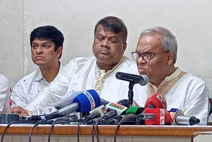 নিজেদের ক্ষমতা কুক্ষিগত করে রাখার ষড়যন্ত্রে লিপ্ত সরকার: রিজভী 
