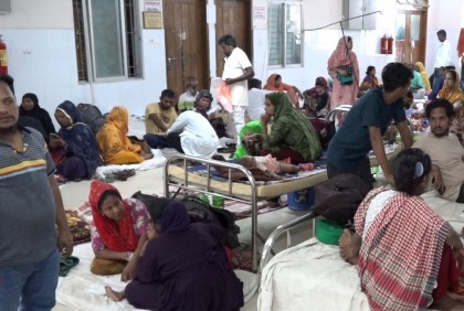 ‘সেল সেপারেটর’ যন্ত্র নেই, ঢাকায় পাঠাতে হচ্ছে বরিশালের গুরুতর ডেঙ্গু রোগীদের