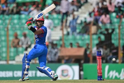 ২৫৬ রানে ভাঙল আফগানিস্তানের ওপেনিং জুটি