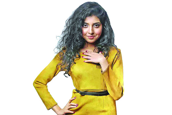 শিল্পী হলেও নারী নারীই থাকে পুরুষ পুরুষই থাকে