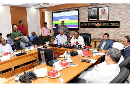 ২০২৩-২৪ অর্থবছরে রপ্তানি আয়ের লক্ষ্যমাত্রা ৭২ বিলিয়ন ডলার : বাণিজ্যমন্ত্রী