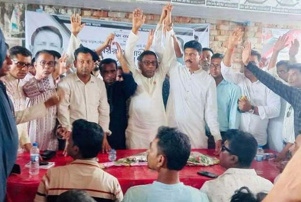 ভোটের মাঠে যুবলীগ নেতারা