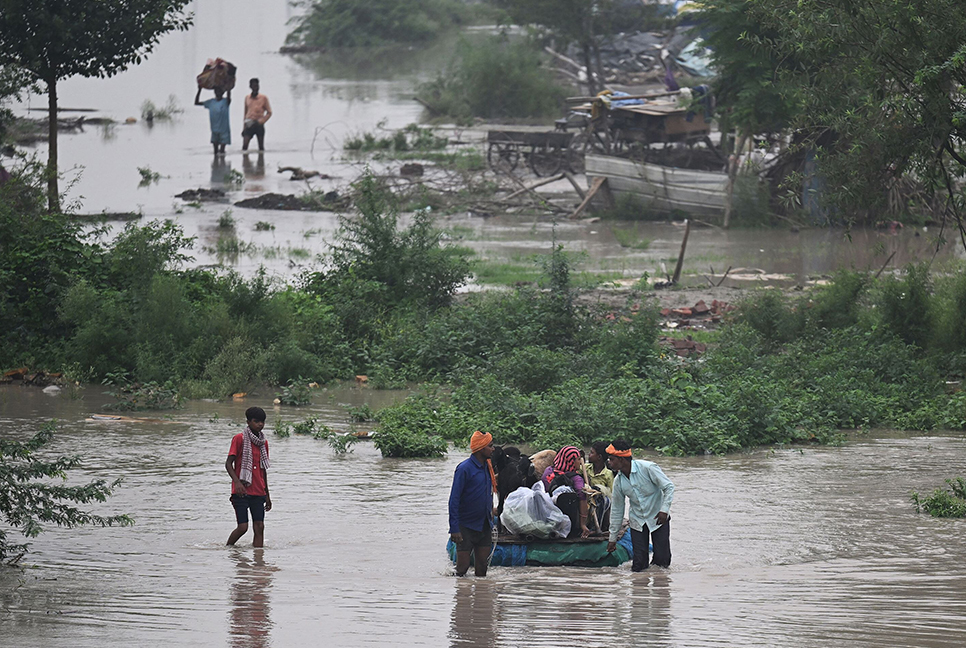 ভারতে বন্যায় ১৪৫ জনের মৃত্যু