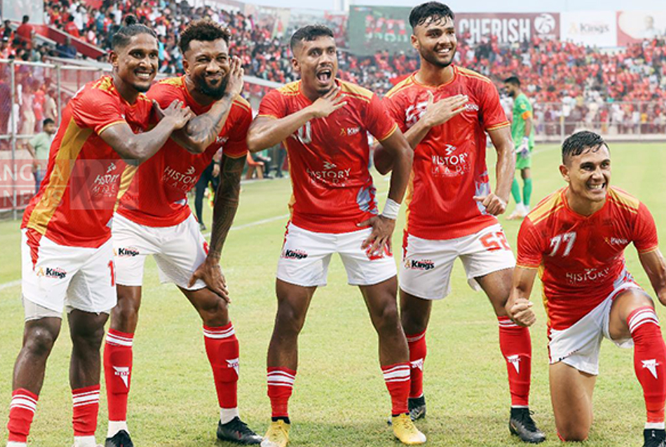 জয় দিয়ে লিগ মিশন শেষ করল চ্যাম্পিয়ন বসুন্ধরা কিংস