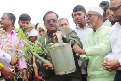 জনগণের জন্য শেখ হাসিনার দ্বার সবসময় খোলা : খাদ্যমন্ত্রী